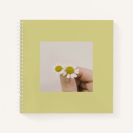 Carnet à spirale Fingertip Daisy – Esthétique Douc (Devant)