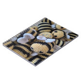 Carnet Abeilles d'Amigurumi (Côté gauche)