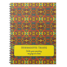 Ajouter le nom Red Yellow Orange Owl Inspiré Motif