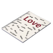 Carnet Amour – Coussin de typographie multilingue (Côté gauche)