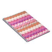 Carnet arrière - plan de zigzag rose (Côté Droit)