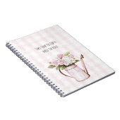 Carnet Arrosoir Fleurs Blanches Roses Roses (Côté Droit)