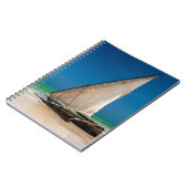 Carnet Bateau de pêche traditionnel sur la plage (Côté gauche)