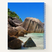 Carnet Belle mer tropicale avec une plage rocheuse (Dos)