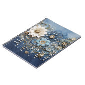 Carnet Bijoux en costume sur Blue Denim (Côté gauche)