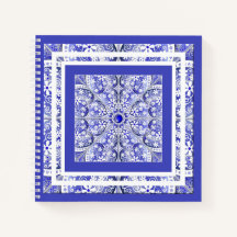 Bleu de dentelle en céramique de Grèce