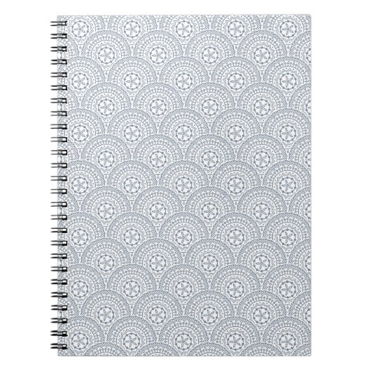 Carnet Bleu mandala vagues motif sur fond blanc (Devant)