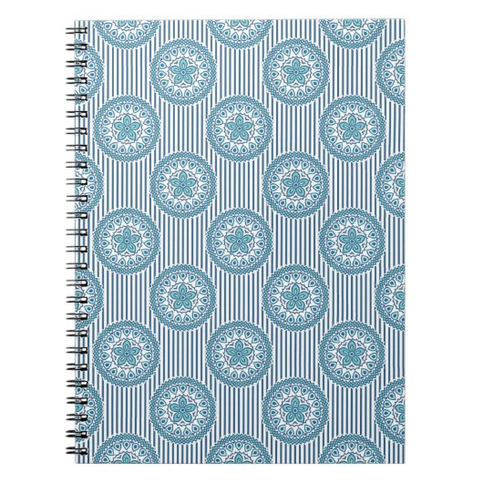 Carnet Blue mandala pattern on striped background (Devant)