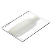 Carnet Bouteille de lait sur arrière - plan blanc (Côté gauche)