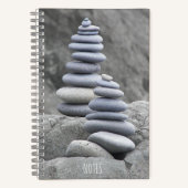 Carnet Cairns de galets de plage équilibrés (Recto)