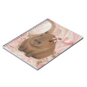 Carnet capybara coquette ruban rose (Côté gauche)
