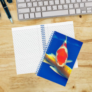 Carnet Carpes Koï Colorées dans un Bassin Bleu