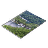 Carnet Cascade cascade avec forêt verte en Croatie (Côté gauche)