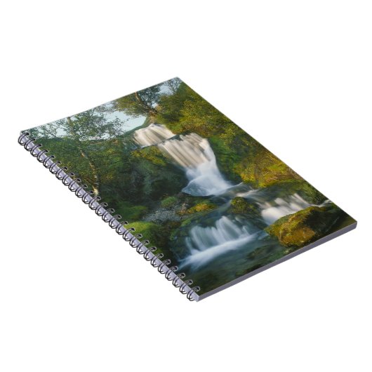 Carnet Cascade, île de Skye, Écosse (Côté Droit)