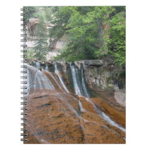 Carnet Cascade, parc national de Zion, Utah, États-Unis