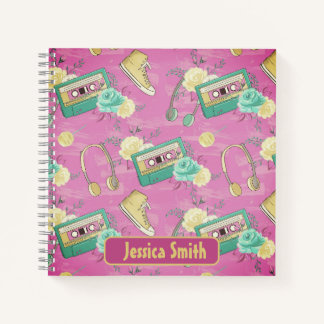 Carnet Casque de Cassette Rétro Baskets Rose