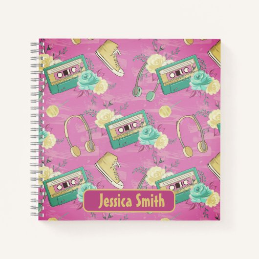 Carnet Casque de Cassette Rétro Baskets Rose (Devant)