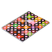 Carnet Cercles multicolores cool et trèfles roses (Côté gauche)