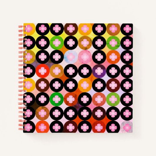 Carnet Cercles multicolores cool et trèfles roses (Devant)