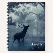 Carnet Cerf avec Antlers dans une forêt ombragée (Devant)