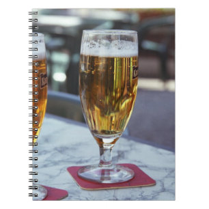 Carnet Chablis; deux bières fraîches à 42 degrés par une