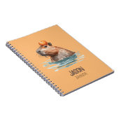 Carnet Charmant Capybara Mignon avec Orange et Nom des En (Côté Droit)