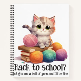 CARNET CHAT TABBY GRIS MIGNON AVEC DES PELOTES DE FIL & D