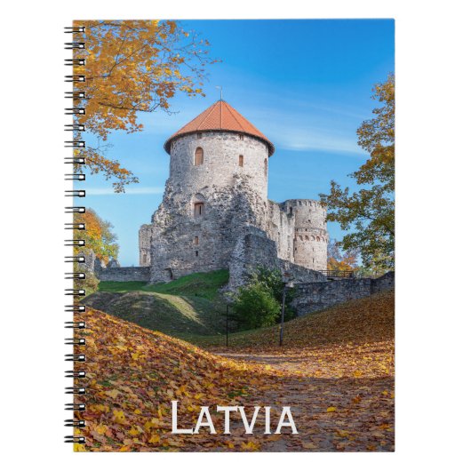 Carnet Château médiéval entouré de forêt (Devant)