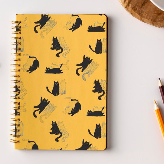 Carnet Chats noirs sur fond de moutarde avec contours ble