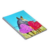 Carnet Cheval blanc et Brown Valentine Coeurs (Côté Droit)