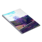 Carnet Cheval éloigné dans un champ violet (Côté Droit)