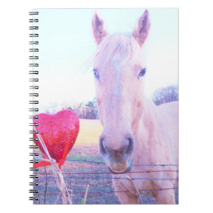 Carnet Cheval jaune et Coeur rouge