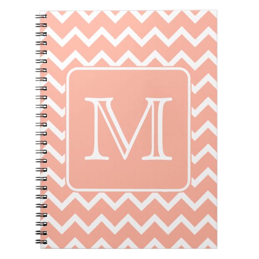 Carnet Chevron rose et blanc de corail avec le monogramme (Devant)