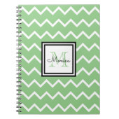 Carnet Chevron Vert Sage Moderne Avec Nom Monogramme (Devant)