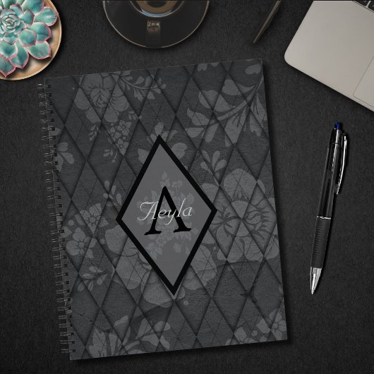 Carnet Chic moderne : Fleurs Grises avec Monogramme Diama