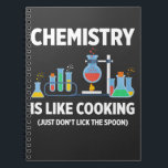 Carnet Chimie La science comme la Cuisine ne lèche pas cu<br><div class="desc">Amusante farce de laboratoire de chimie pour scientifique chimiste. Chimie La science comme la Cuisine ne lèche pas la cuillère.</div>