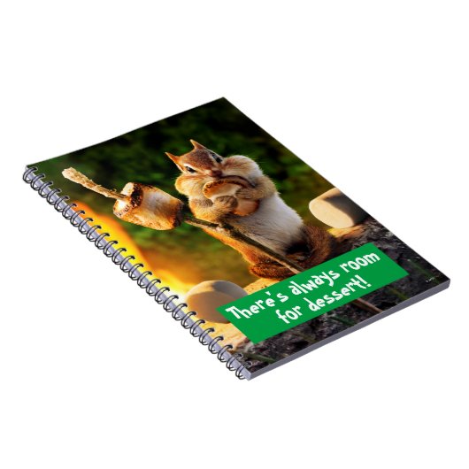 Carnet Chipmunk Manger Marshmallow (Côté Droit)