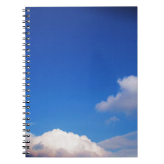 Carnet Ciel bleu clair et nuages blancs