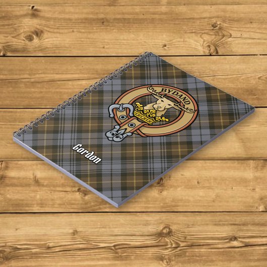 Carnet Clan Gordon Crest sur Tartan Patiné