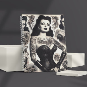 Carnet Collage de femme gothique tatouée vintage