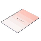 Carnet Colorblock Horizontal Blush Pink Stripes Monogramm (Côté gauche)