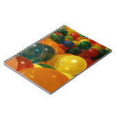 Carnet Conception de fête de ballons colorés (Côté gauche)