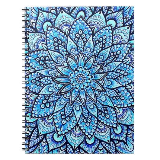 Carnet Conception de mandala au crayon de couleur bleue, (Devant)