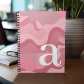 Carnet Conception minimale avec grande ligne rose Monogra