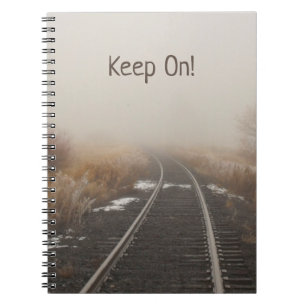 Carnet Continuez ! Chemin de fer en hiver Photo brouillar