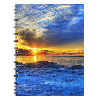 Carnet Coucher du soleil au-dessus de neige