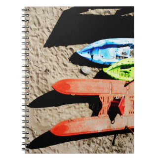 Carnet couleurs et ombres sur la plage