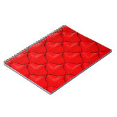 Carnet Coussin rouge texture cuir (Côté gauche)