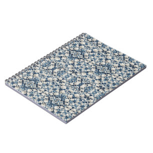 Carnet Couverture à motif damassé floral bleu