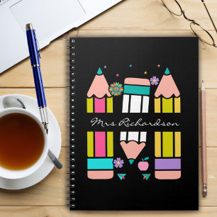 Carnet Crayon nom enseignant coloré noir dessin animé